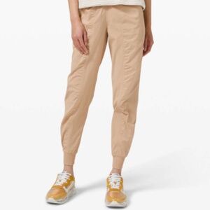 Lululemon Dance Studio Mid-Rise Joggers in Cafe Au Lait